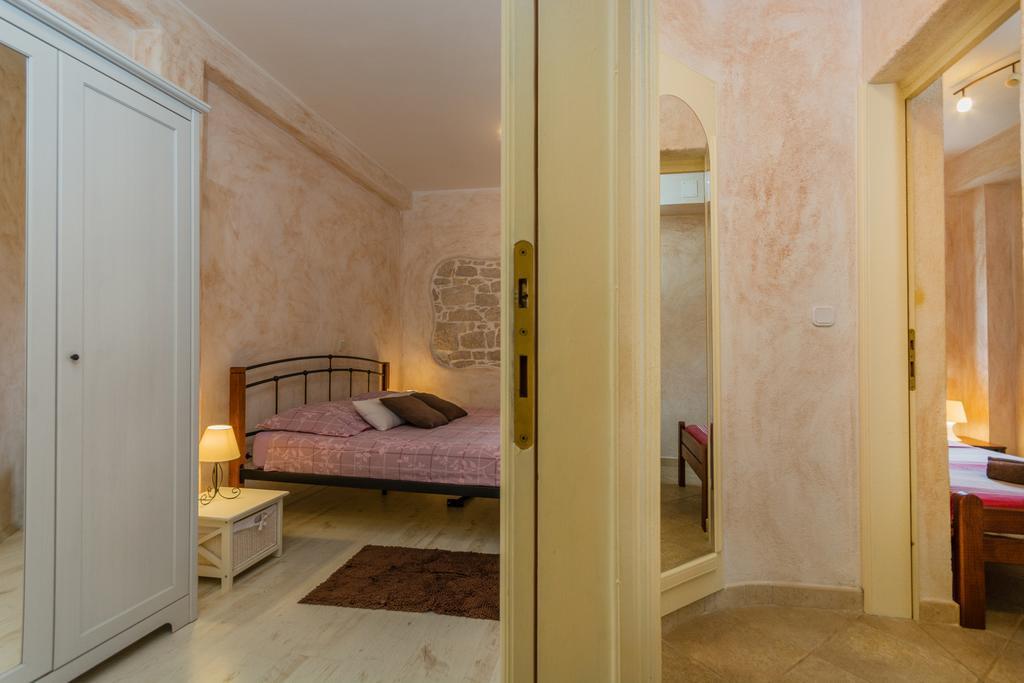 Apartment Velenik D&I Poreč Kültér fotó