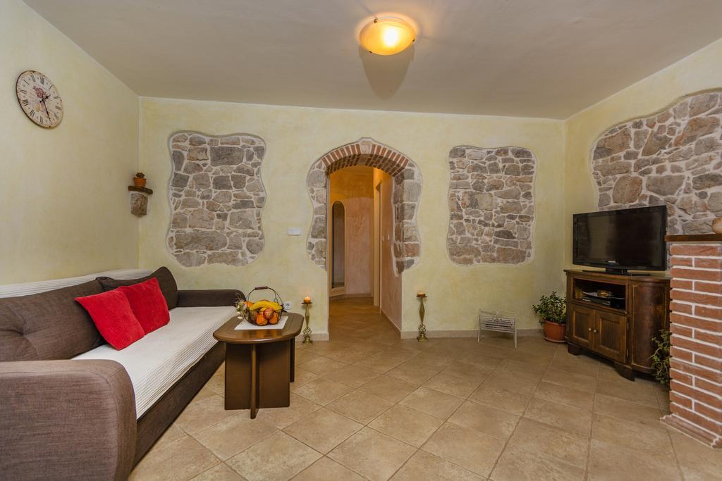 Apartment Velenik D&I Poreč Kültér fotó